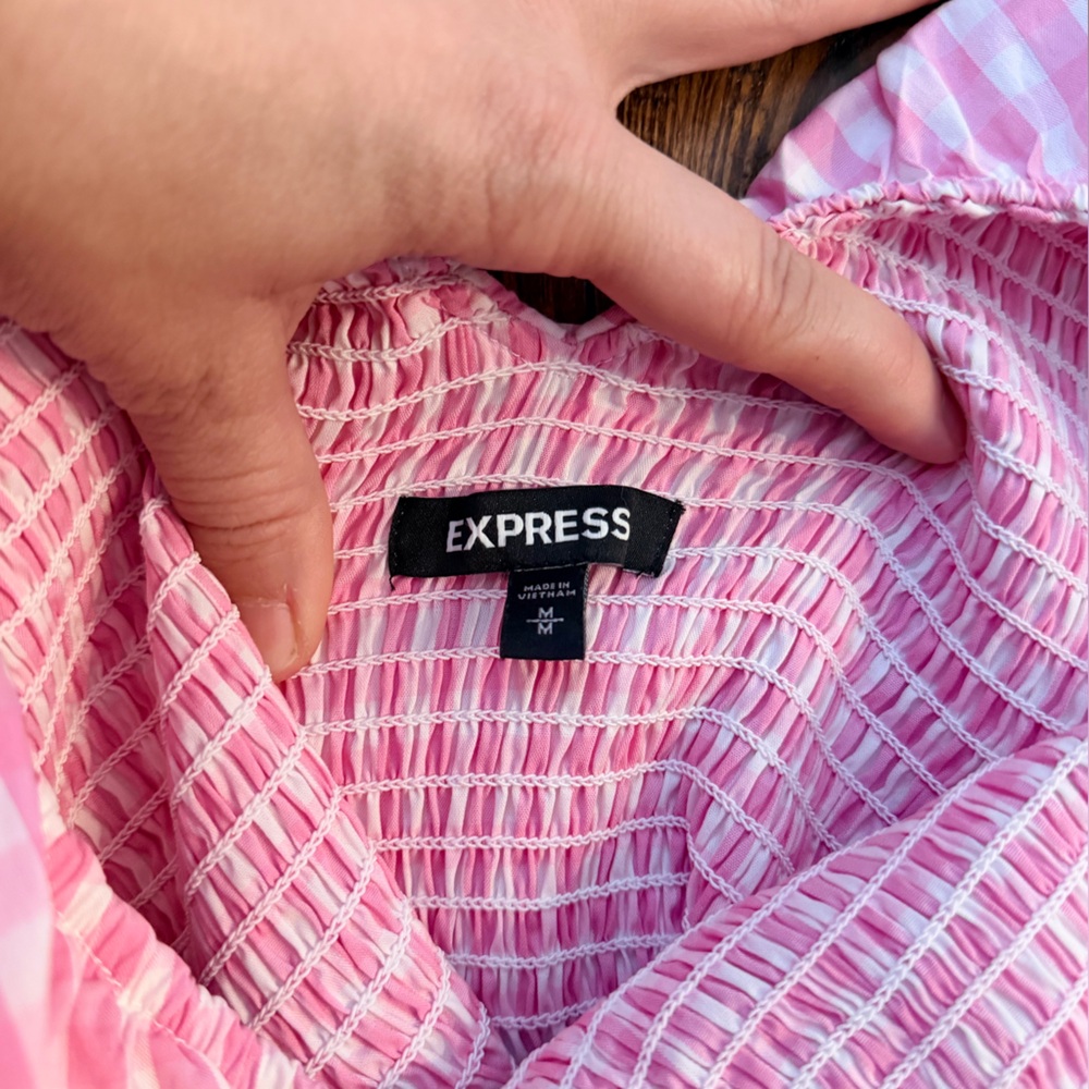 Express Pink Checkered Ruffle Blouse - Picture 3 of 4